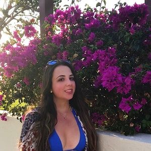 Meet your Posher, Alyssa